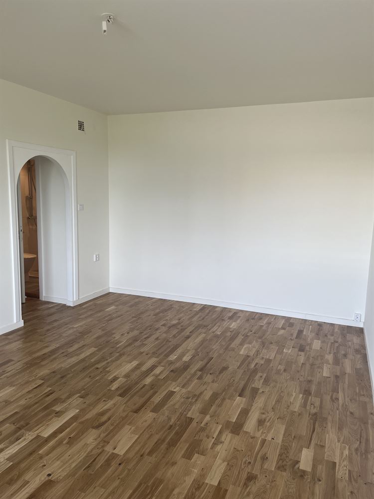 Burspr&#229;ksv&#228;gen 13