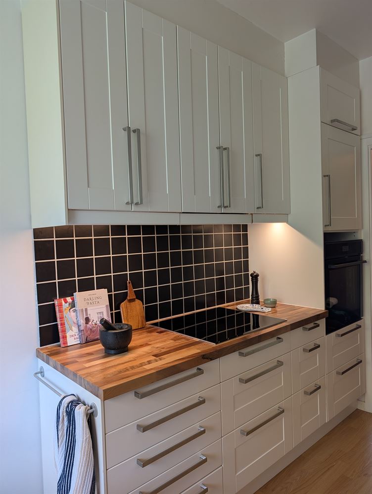 d53f954d3654efb0b3a6c56c81a3dc49