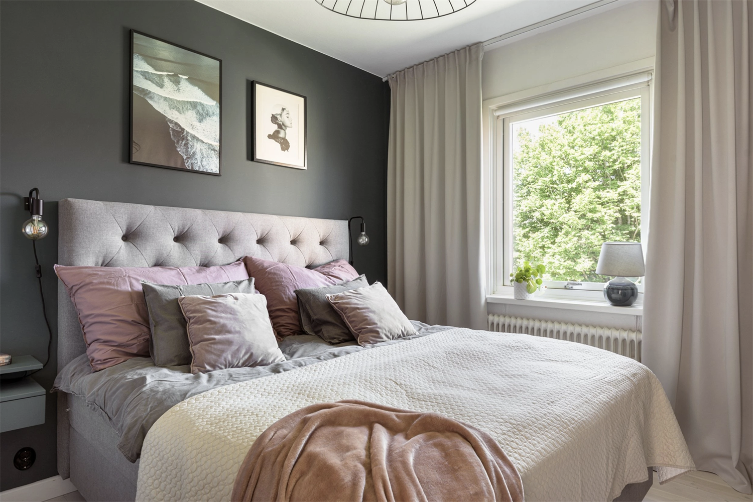 4b63e26d8396bcbbaa1fe83573ecbb4d