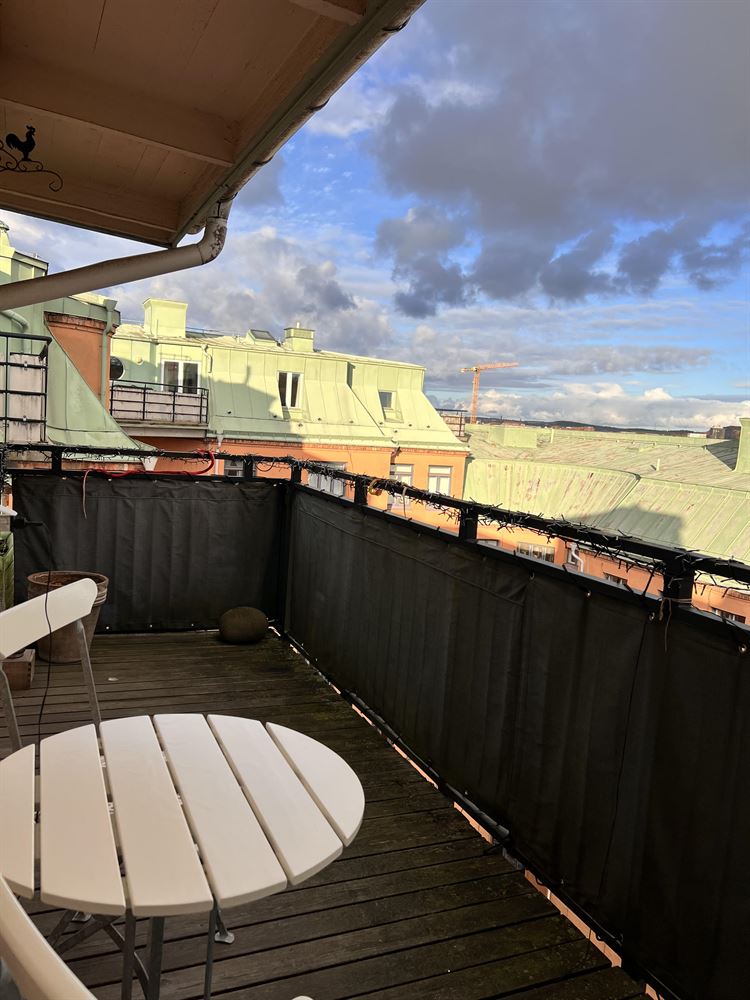 97f773913b732e0082f9ac065ee9100d