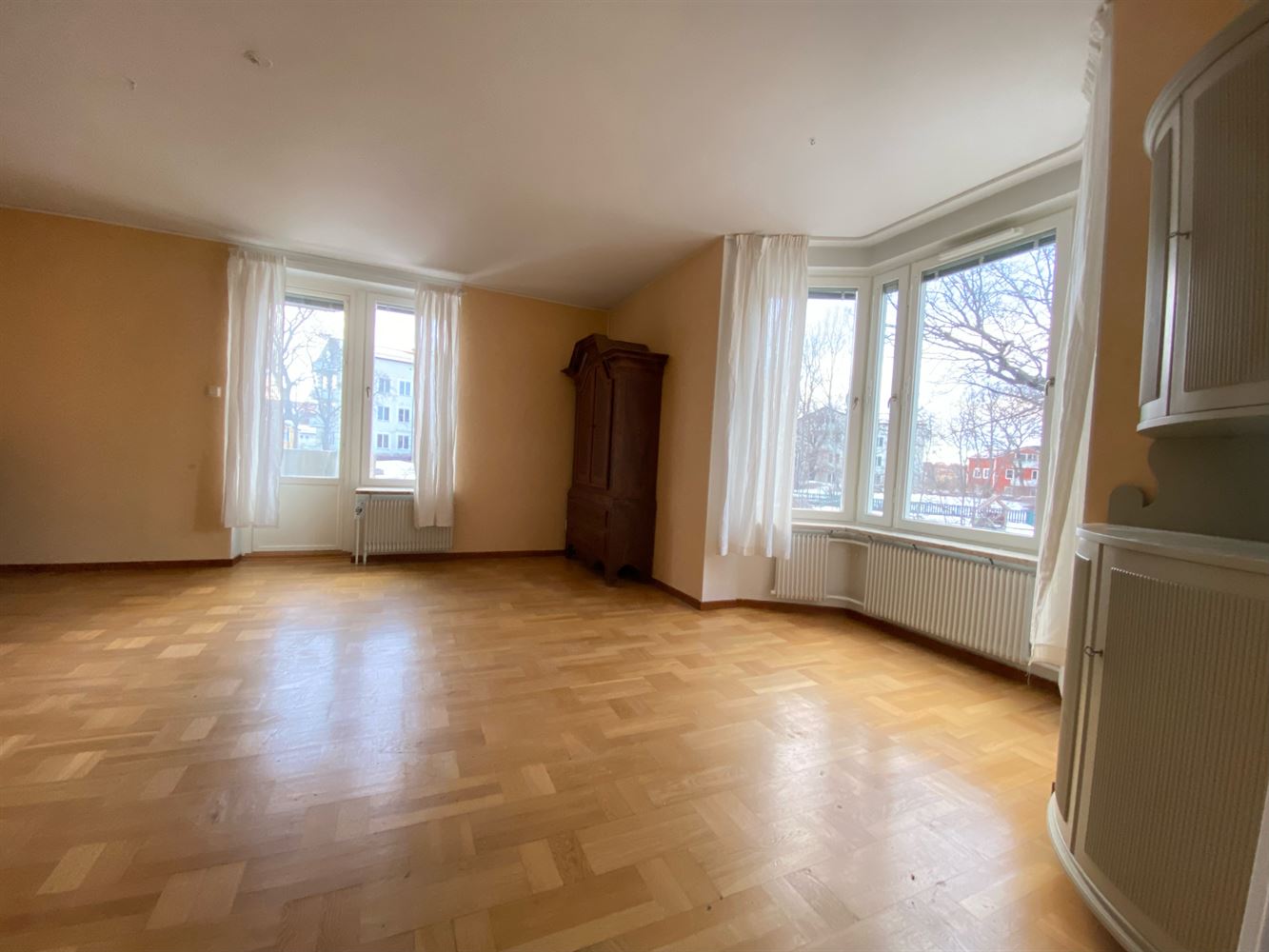 c313aa302737e5b6318e84417c86d5e6