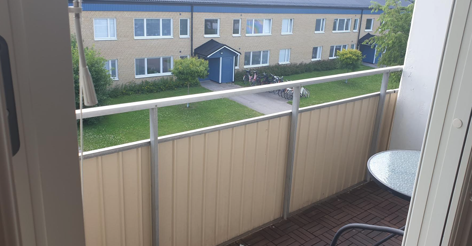 835cd3fb16736e411324e9e529629896