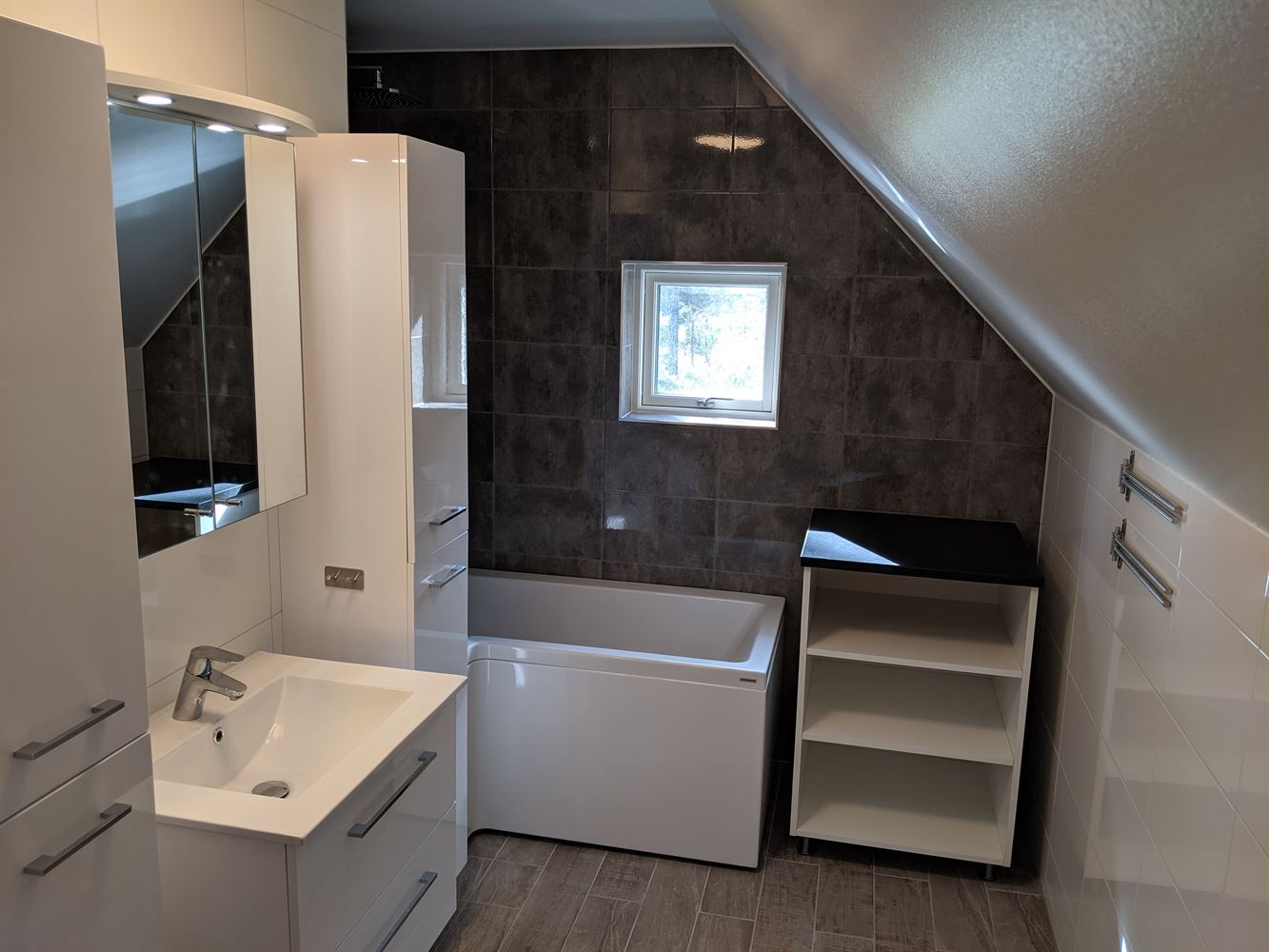 96bfa6e9fe7f770d806917d893e68149