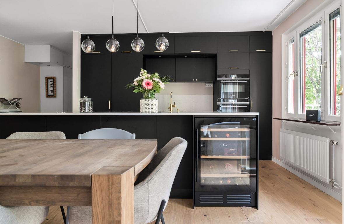 bdf96702a865ee50e02ce55bff882296