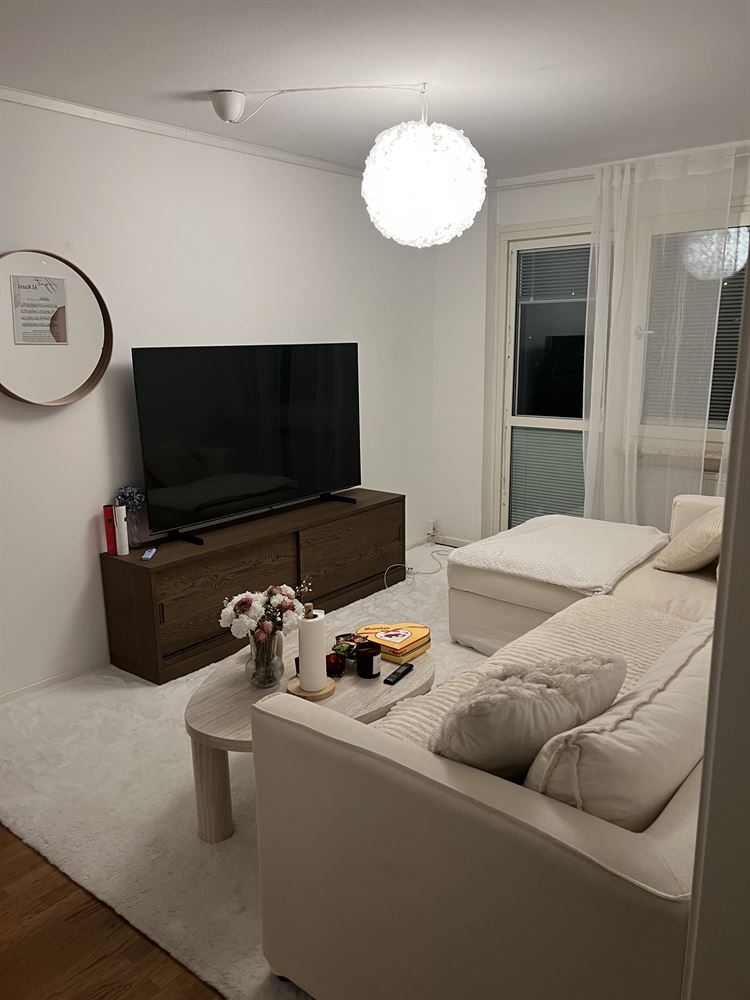 6713376f4d3c1f49bad0bfd98a33d902