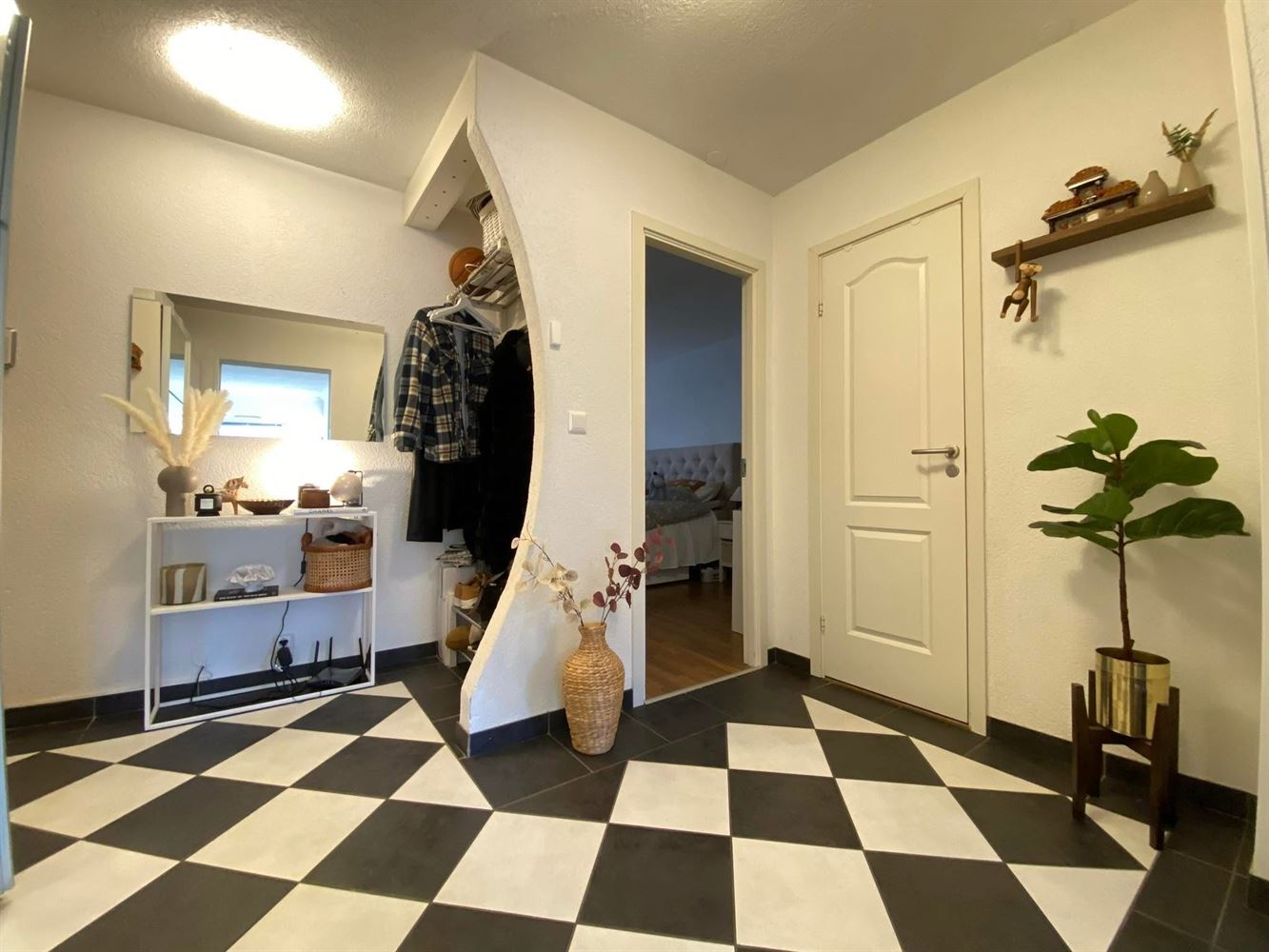 d0fa79f56d59f9ecedfcc64b03a381d1