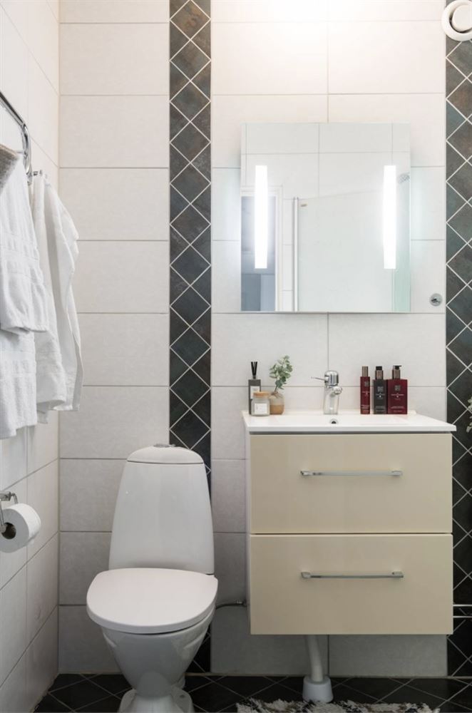 0ca1d615911dc2d4dae3d7c943c1212e