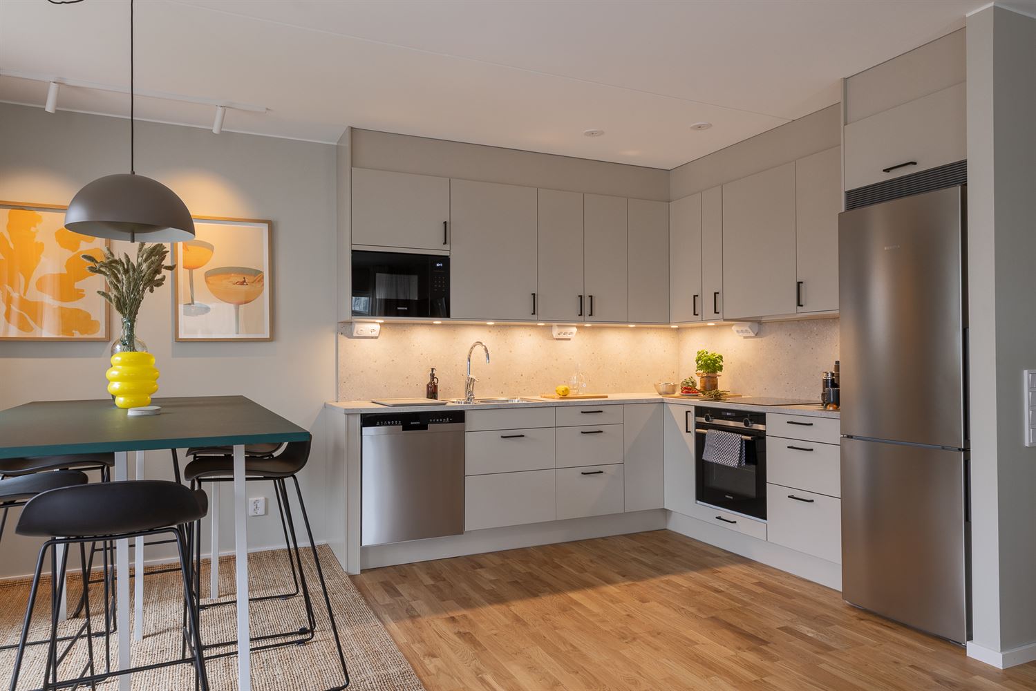 c3b7908554118f219eba755371010b89