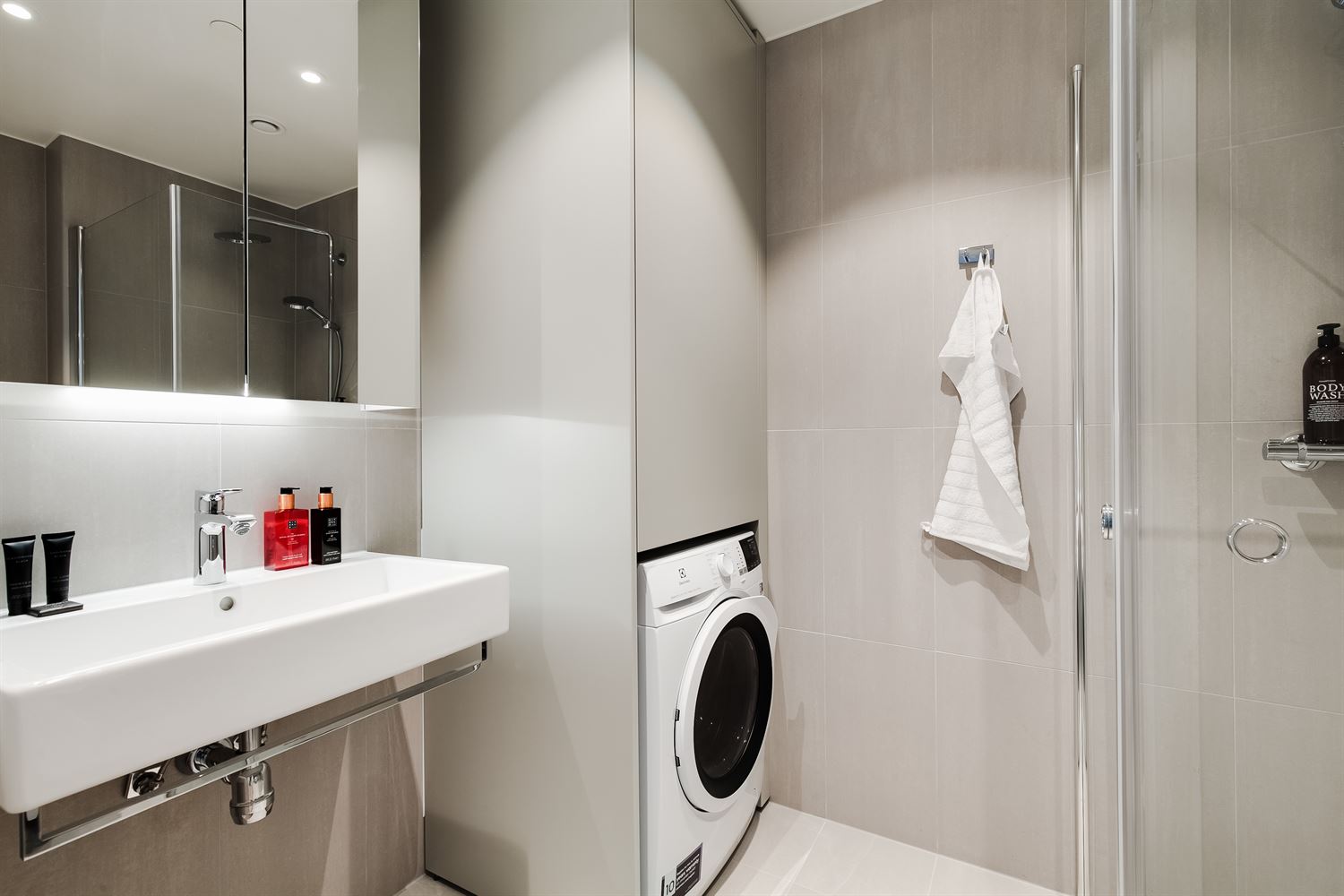 f72d7647e6f74ba6a5f01b315396a877