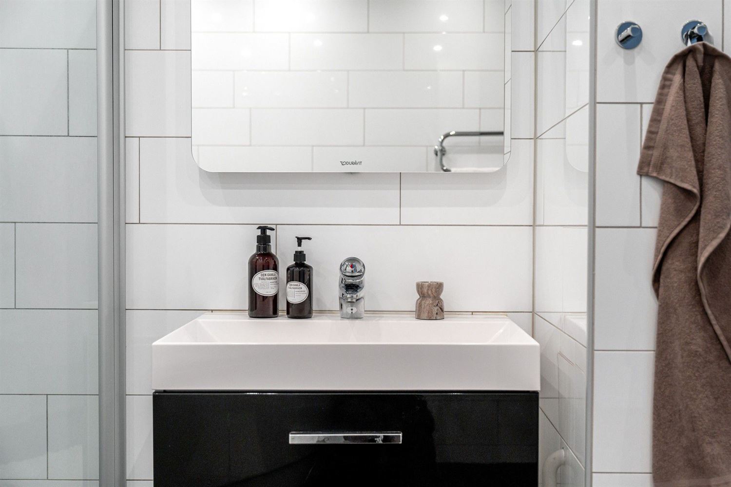 f18d70f7e4877b989e1a7dbedb1e1cdc