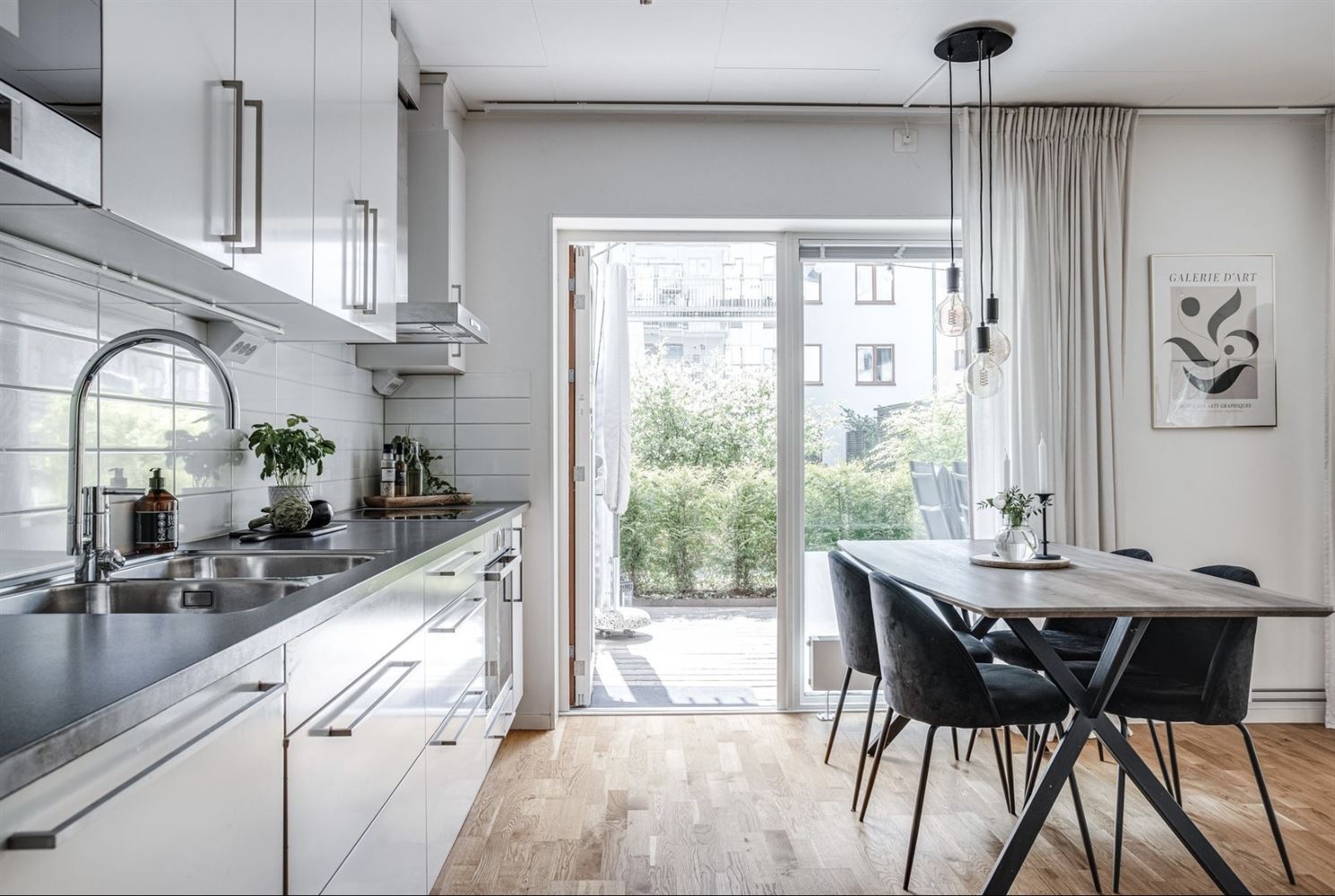 9eabb6393a1bf84af90815889a2f864f