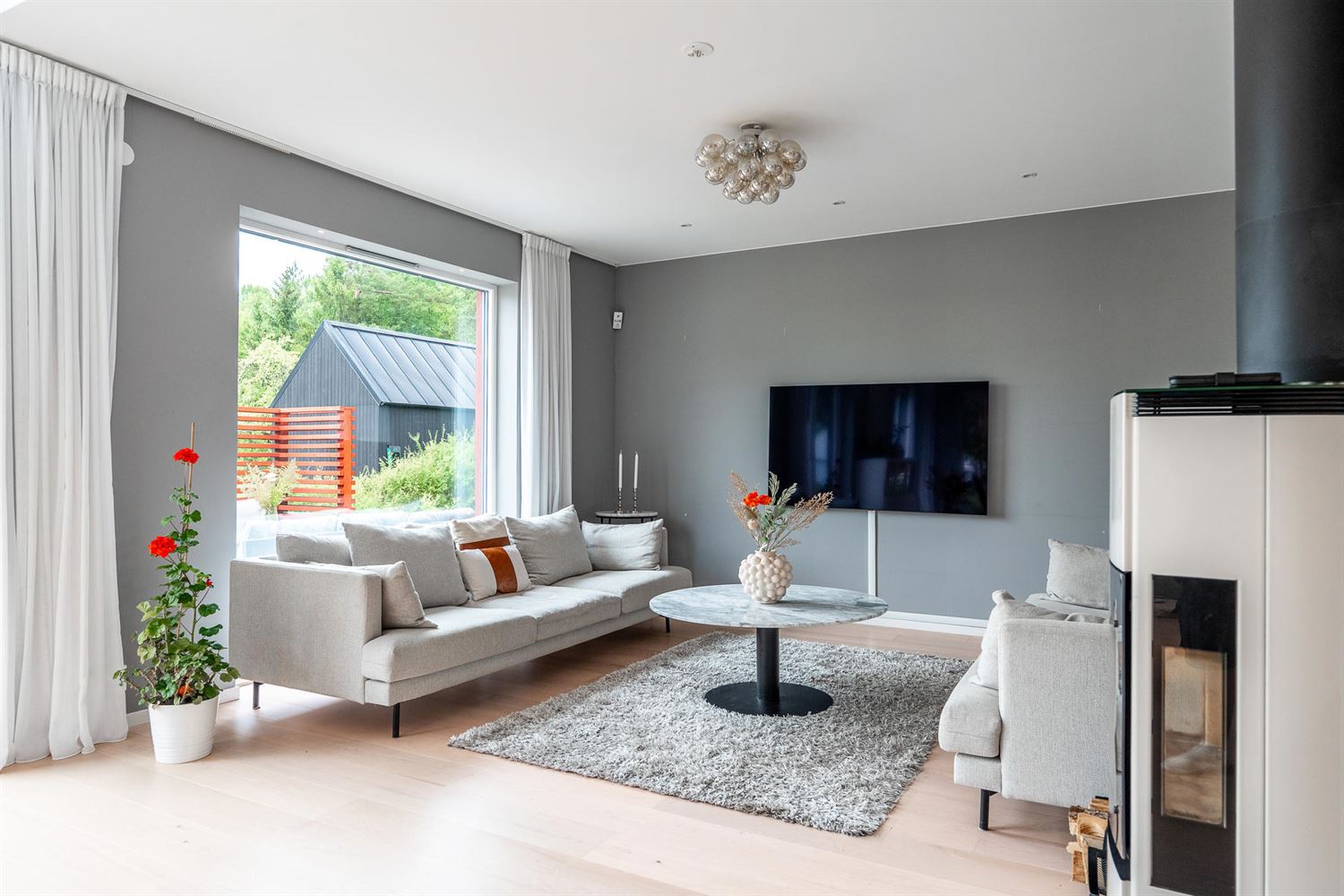 f5de6a143719bbe082b0a3ef362e6775