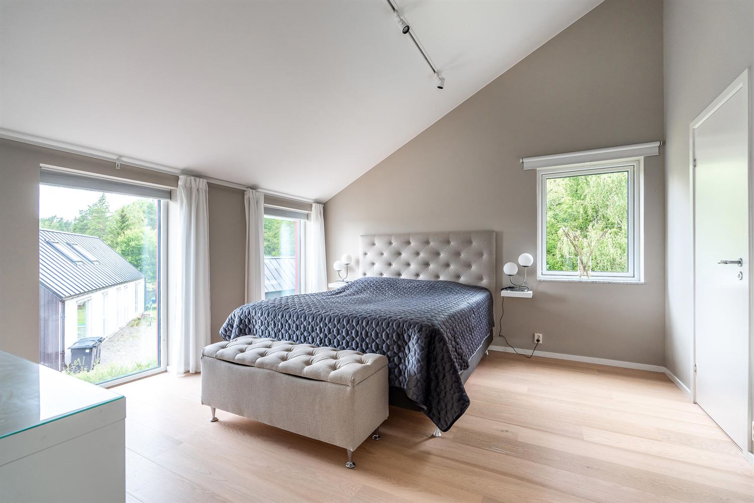 1a8d6e98d45da802e4ffe40aaa4f3566