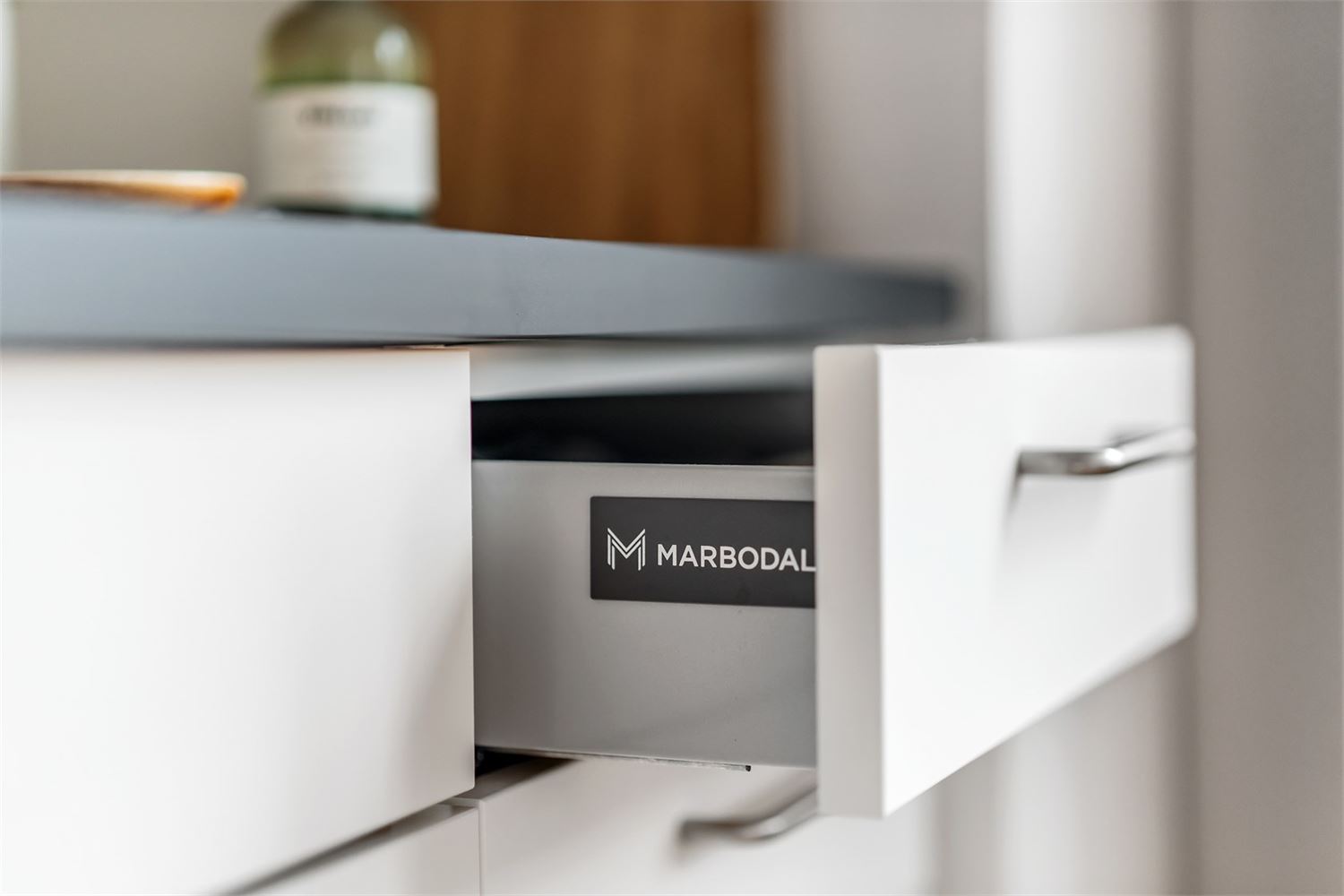 907a43fc937d4ff1df40eff08a1b4a61