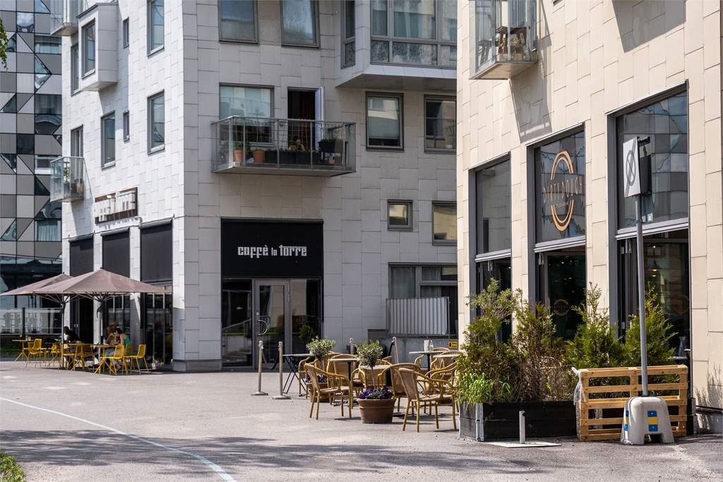 32b7d6dbdbd8404b900793b9b3c43de7