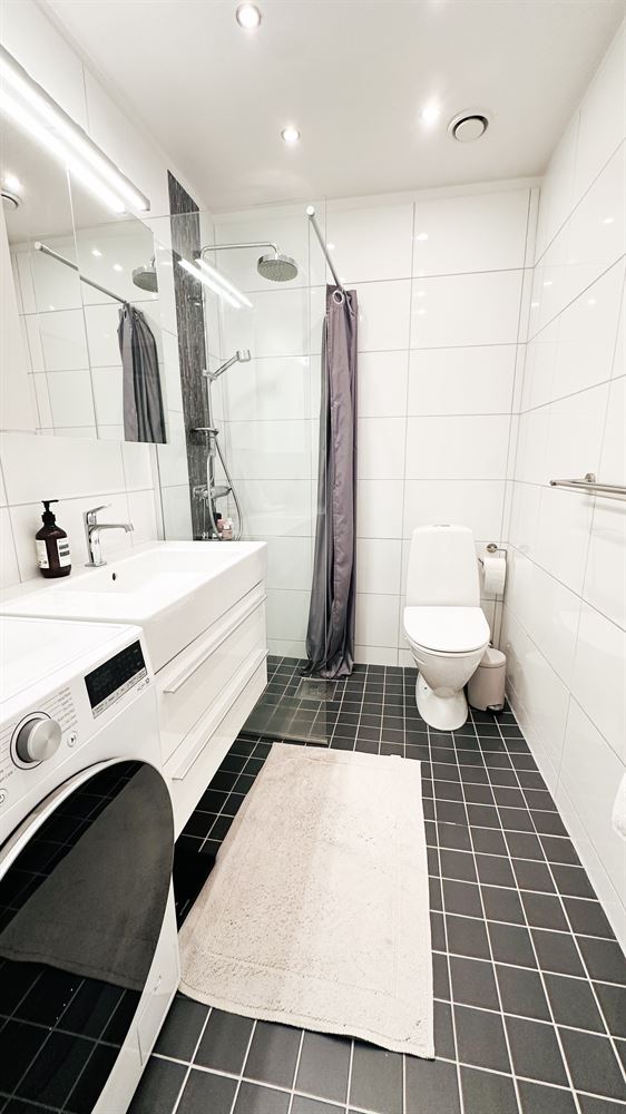 9133d00734807472e036b4c8da8d66c8