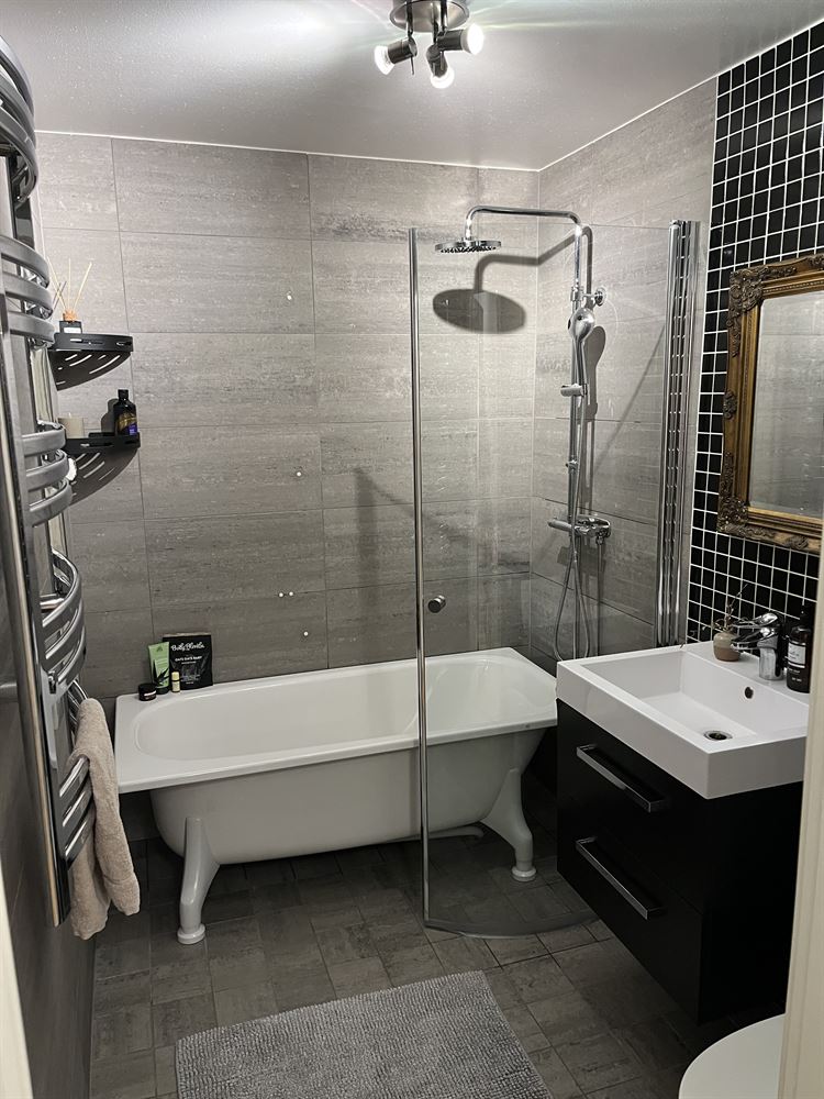 b356edee387788a1dccf059ec2868579