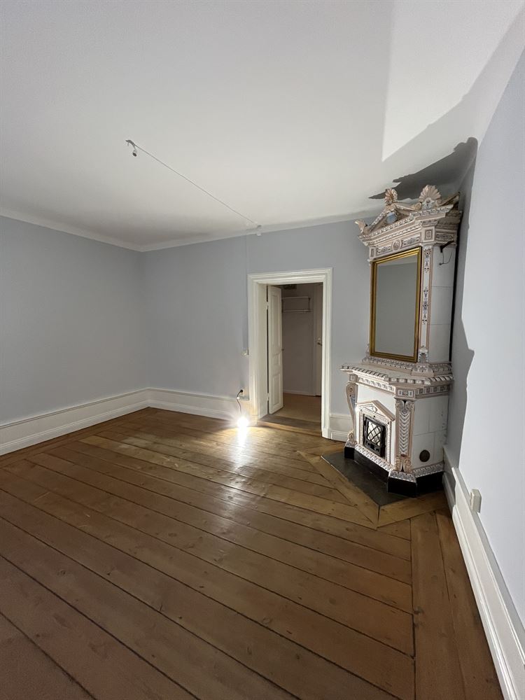 18a89180a0f6bc58e09c37a0a4092298