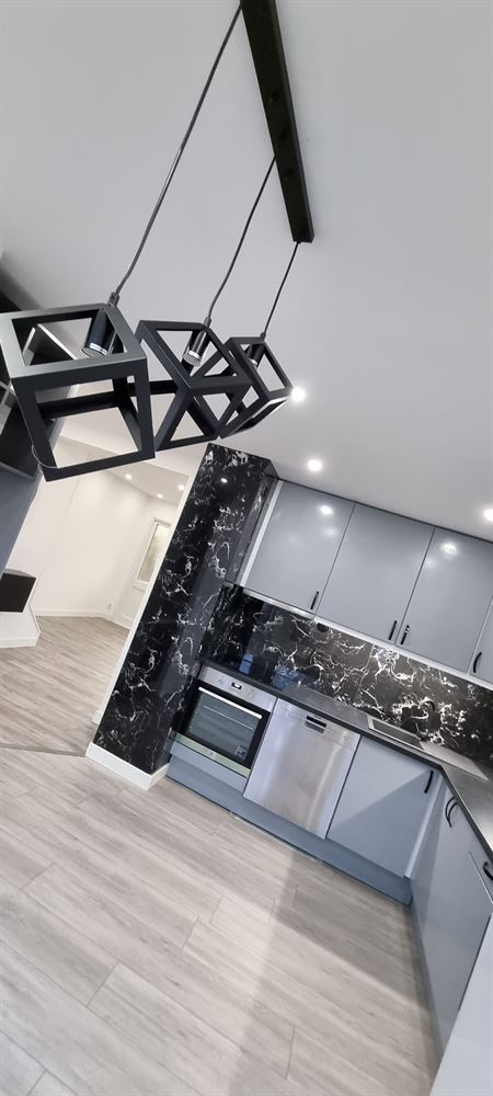 5600faa6b68aa66be306bcb36de8bb43