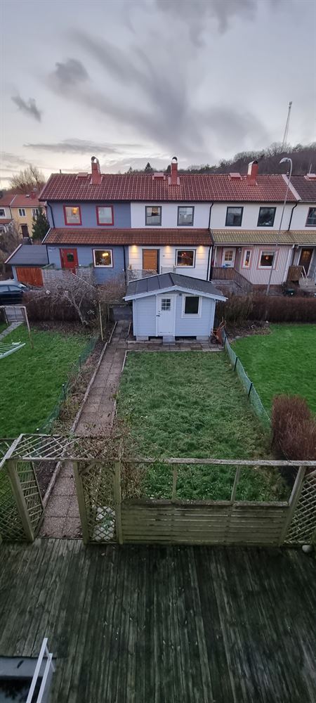 734b95159c0552408db855d911f83515