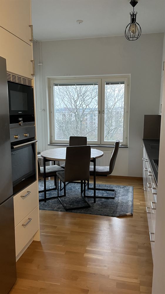 ef60298ac4dd60a8fb041146175074e7