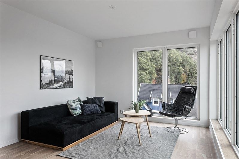 b10003a250f7cf17a154335443425e49