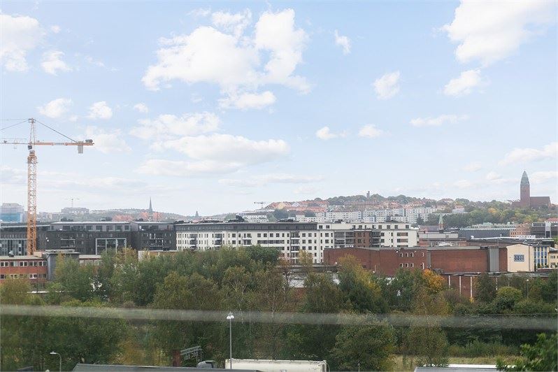 ce014e774c06d7bda5db147a74dd63f1