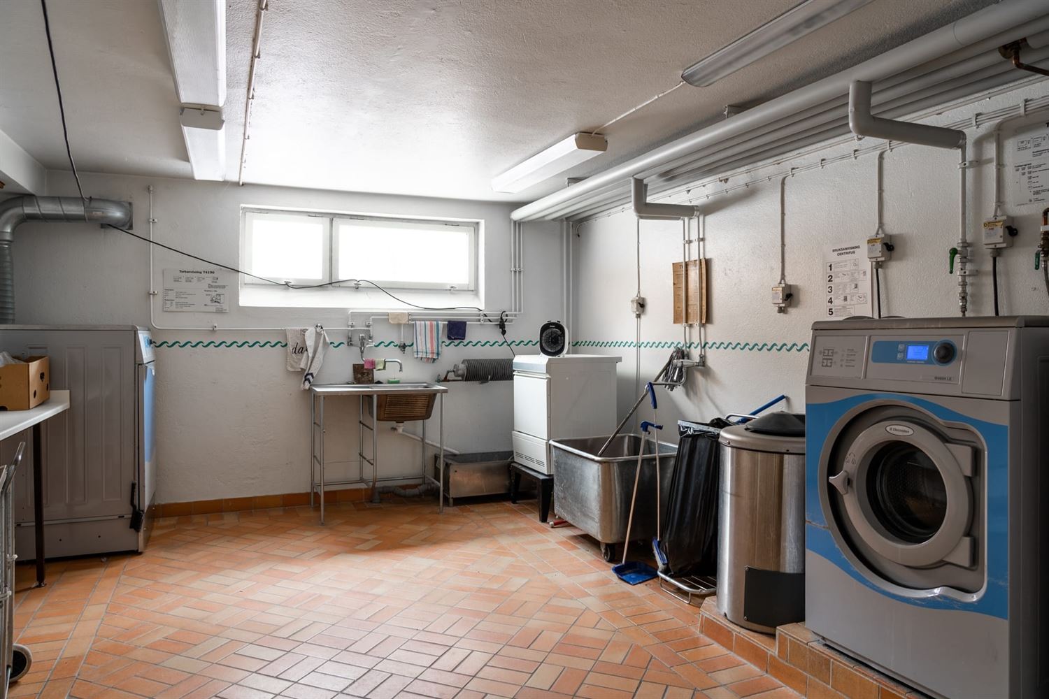 7b01015767346c77490dea7ed4421070