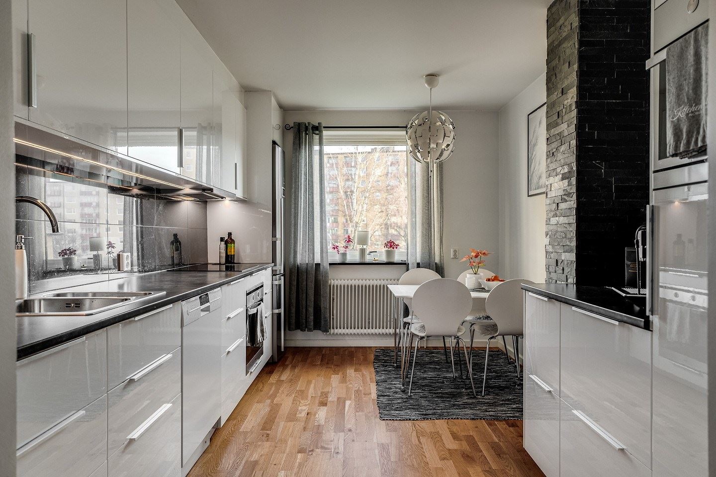 06c787b20212b9109c69327040c1b09a