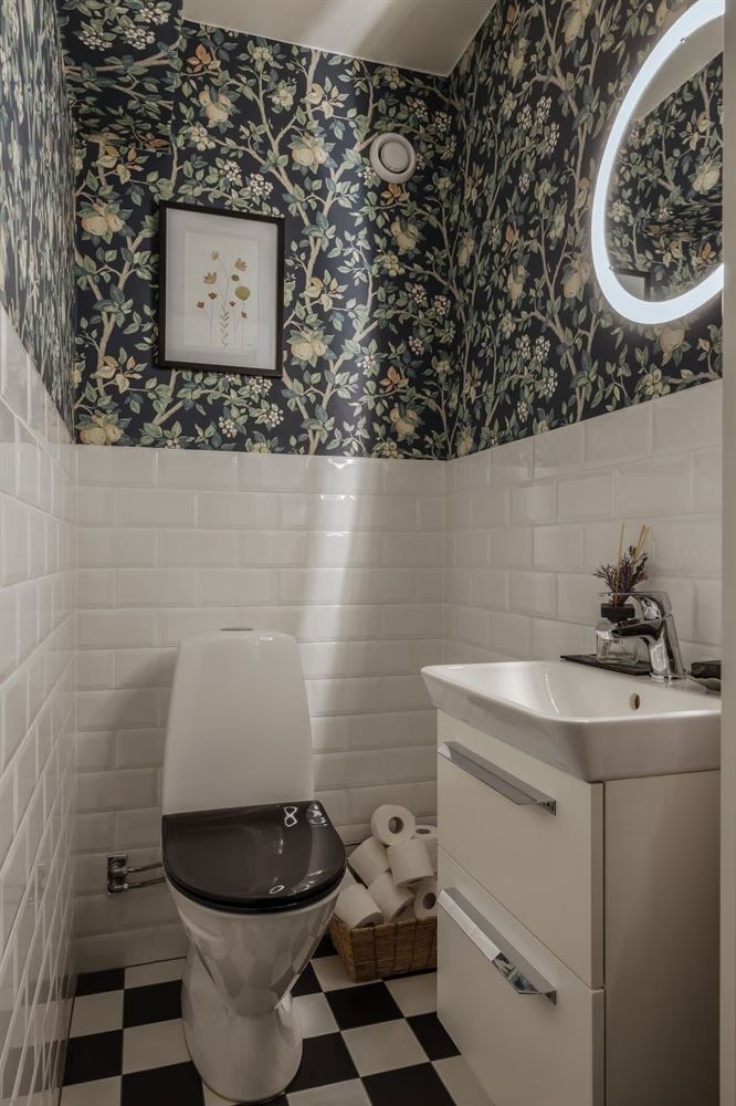 7143a41d687fed6ee682c779baa6f096