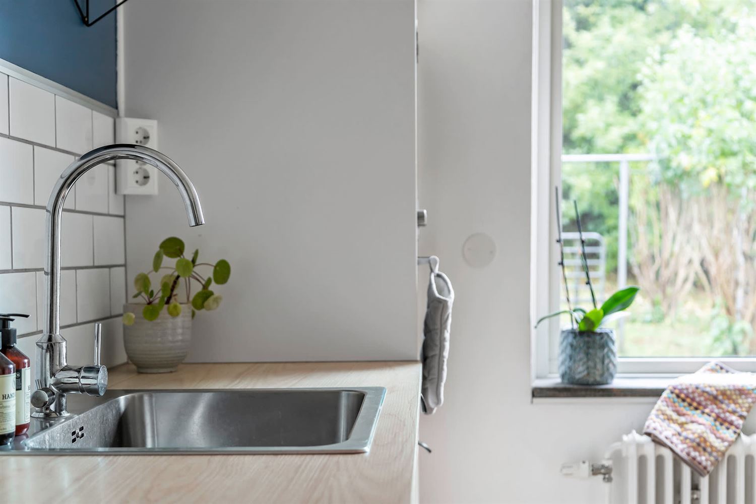 2799e00f73c7d4a6a9285226bbd5bb40