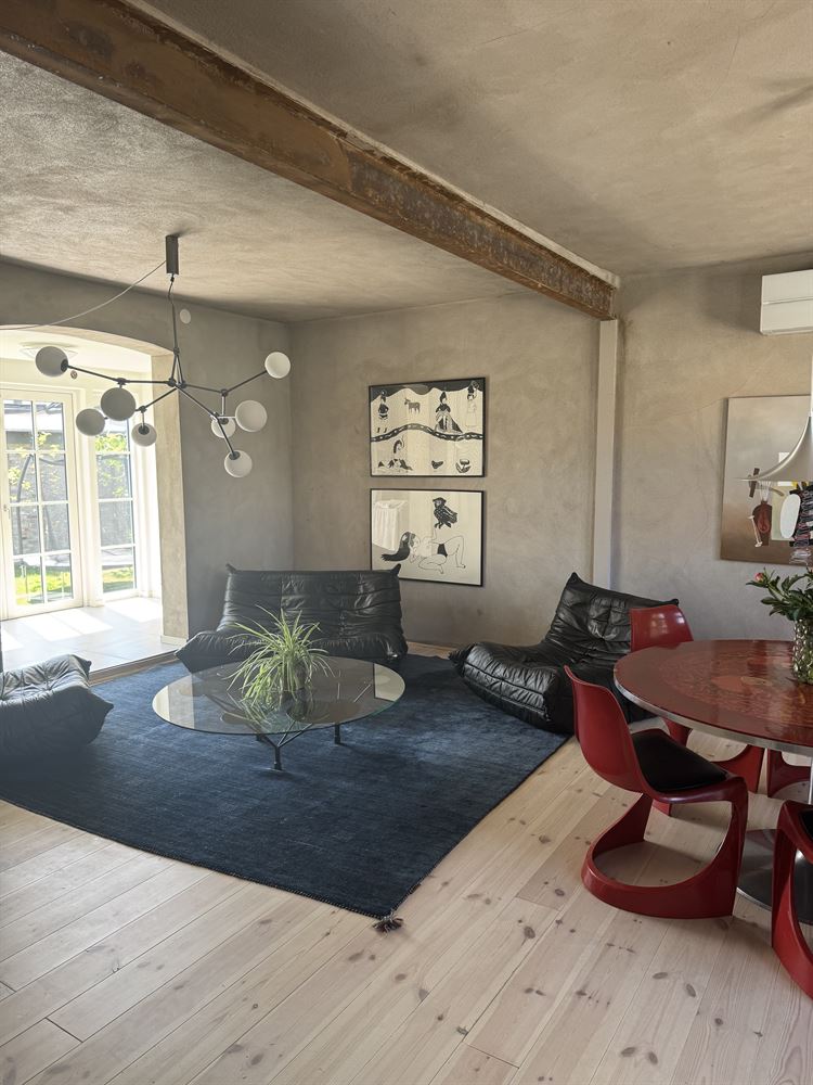 f12b693bf2c82d5dada3705028738b42