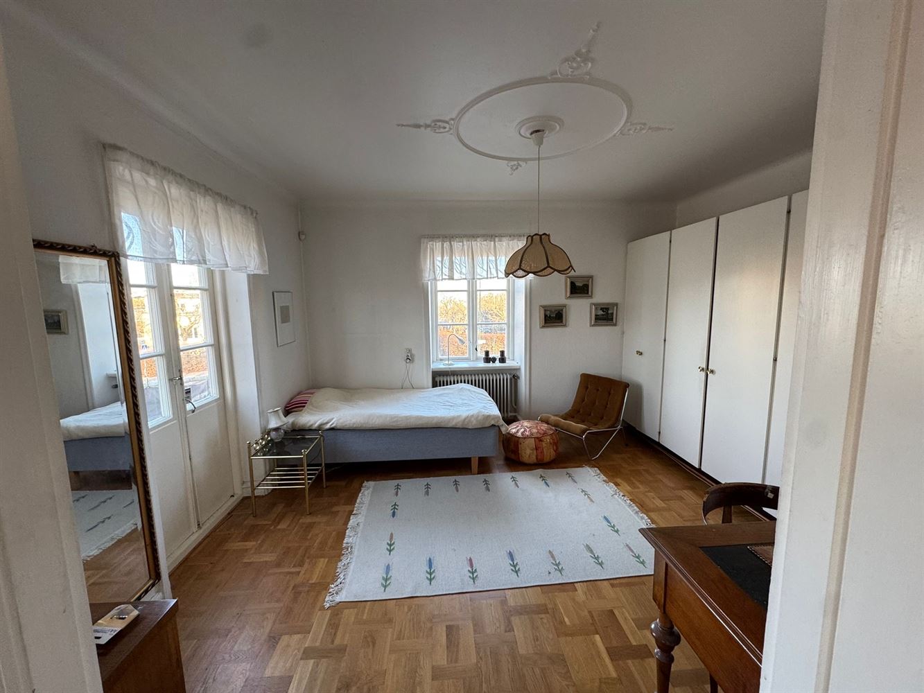 6f2010b9aa698e92778574f161d5542f