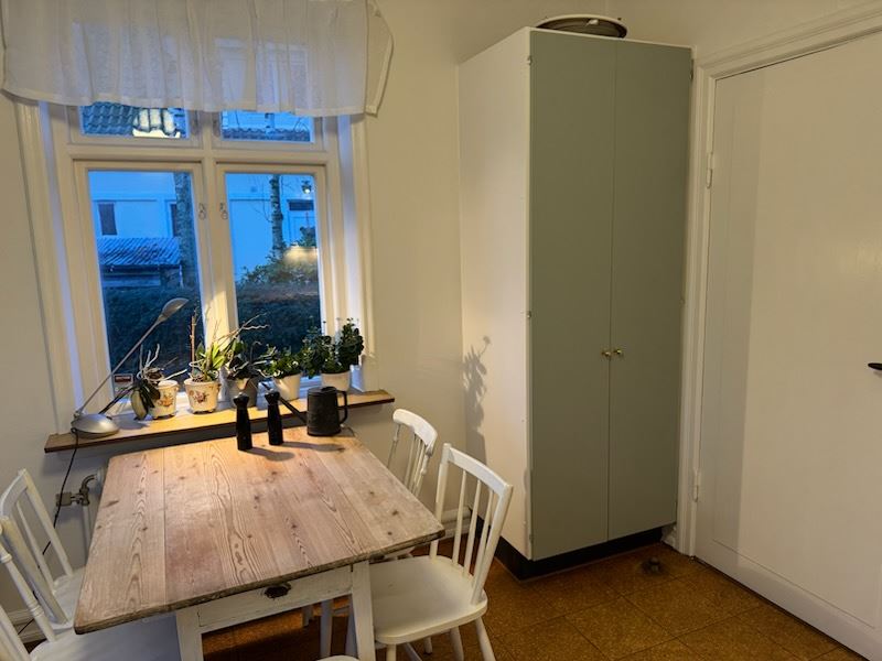 8b64b79a95dd0a4af5cf889a08e58f30