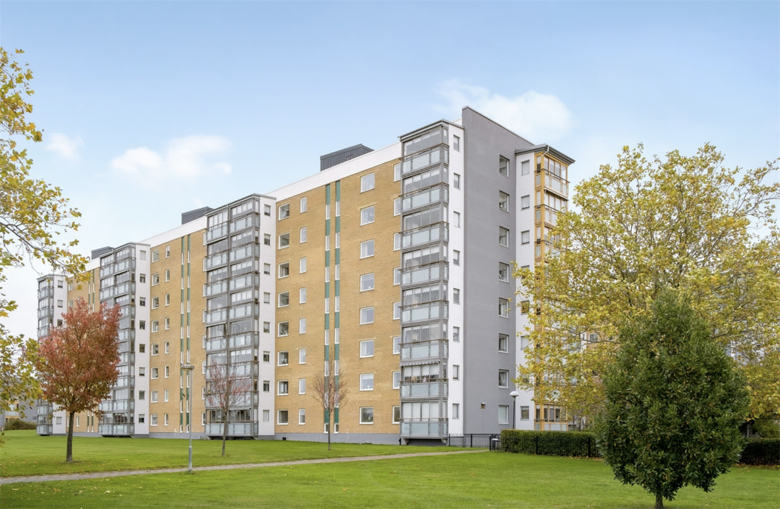 32d825798532bd8d3703ce5fd53a64e3