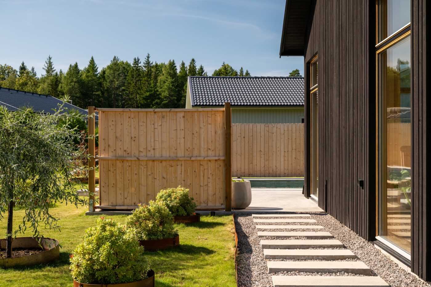 e481e847720d12430e2249d7f7c3e033