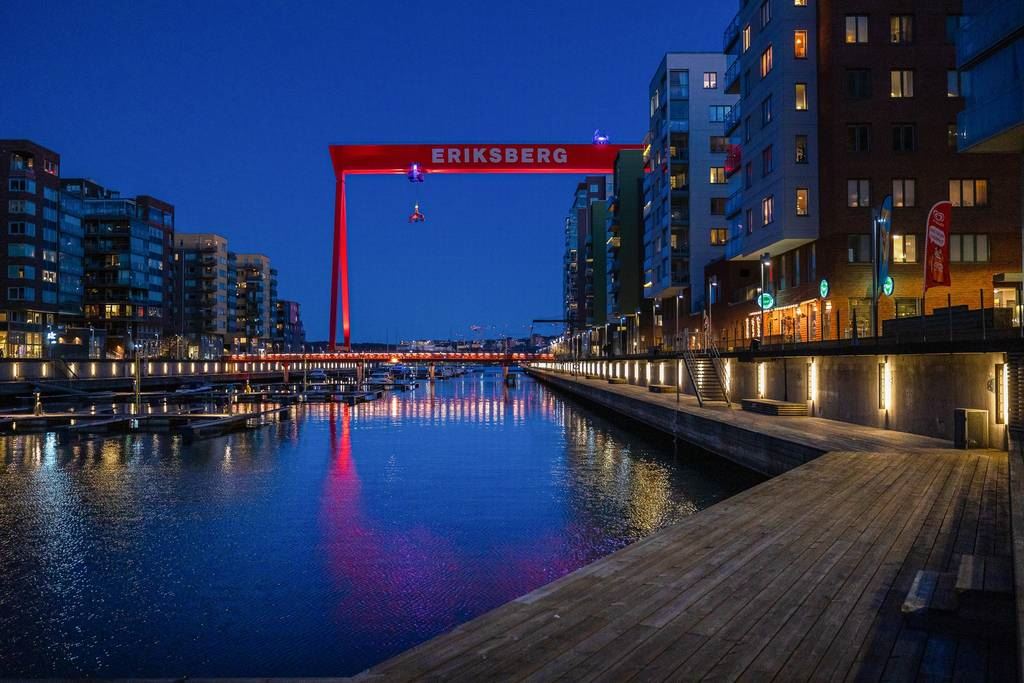 24996a20d46767defd4e3c3f5530e38c