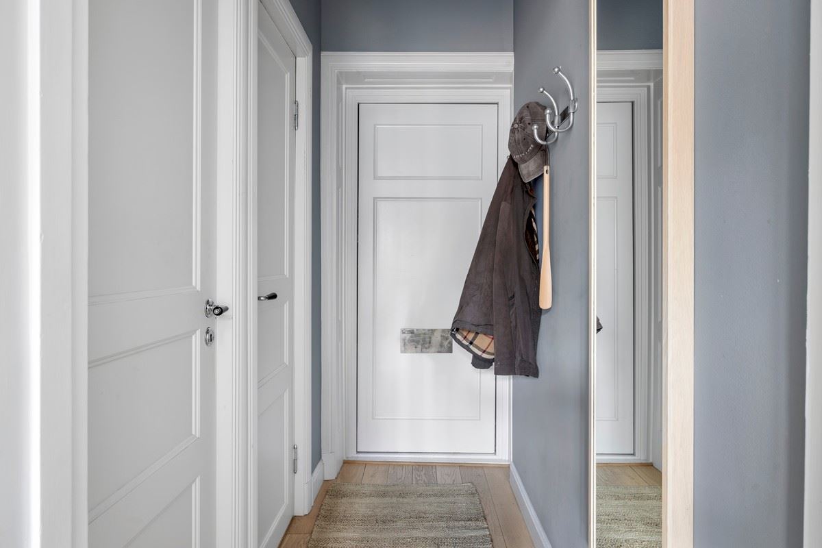 eef2dffeddde04aa9785e6b822ebd07b