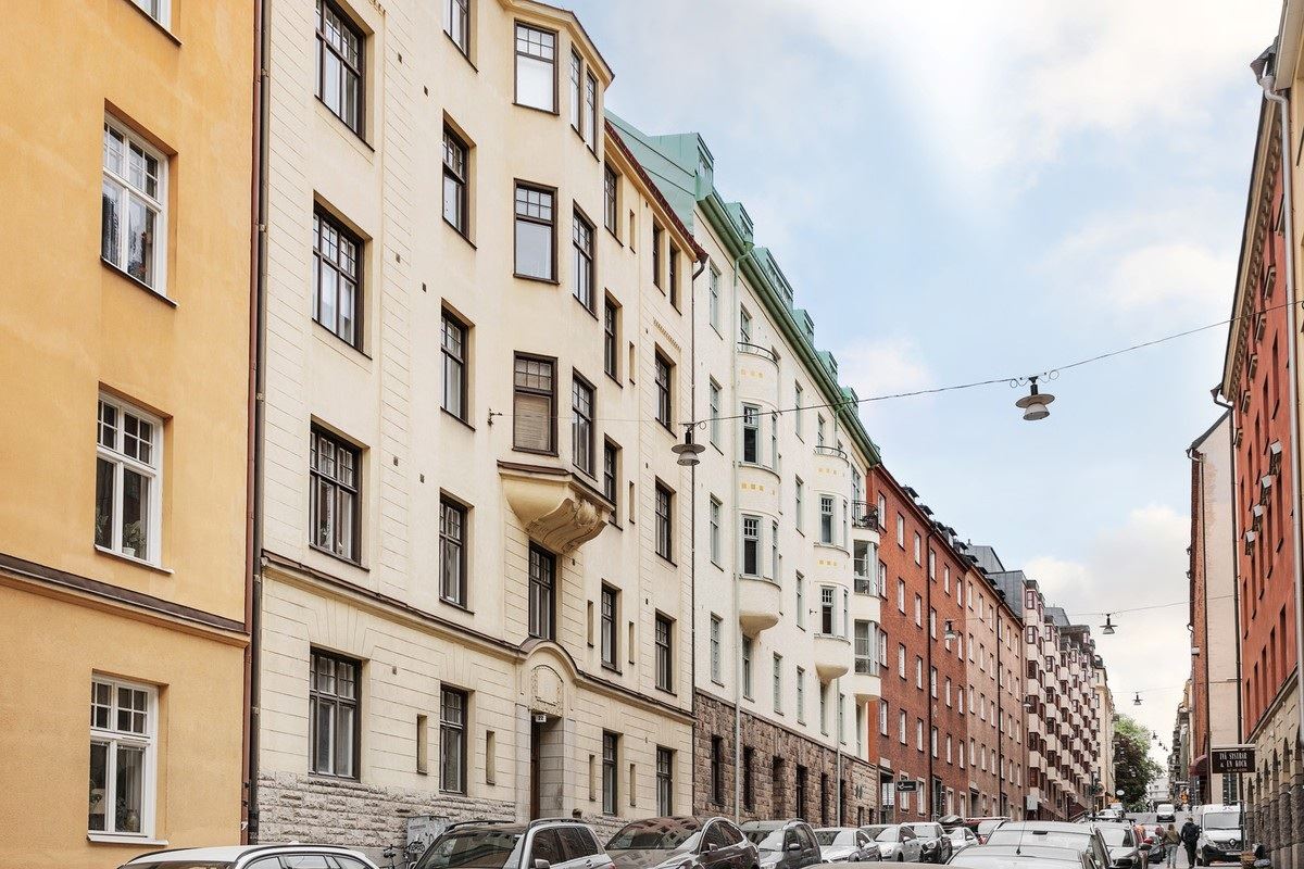 7ac6d515700f31d6f542f9dccb340351