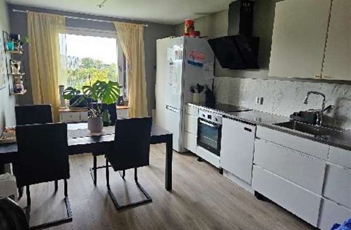 Västra Skrävlingevägen