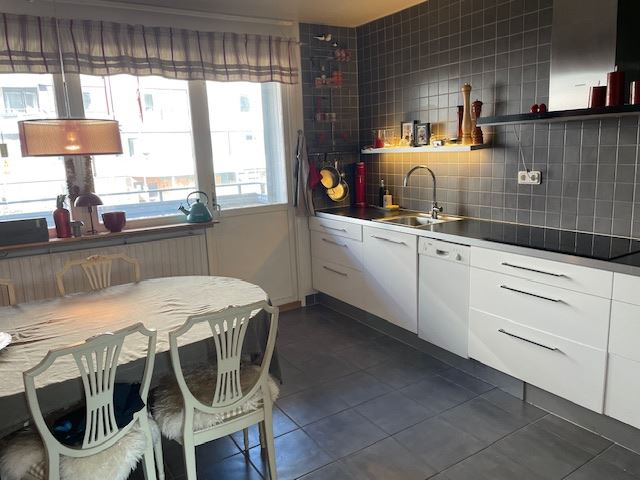 f4a2b383319c8648f7bf302a4d7cc941