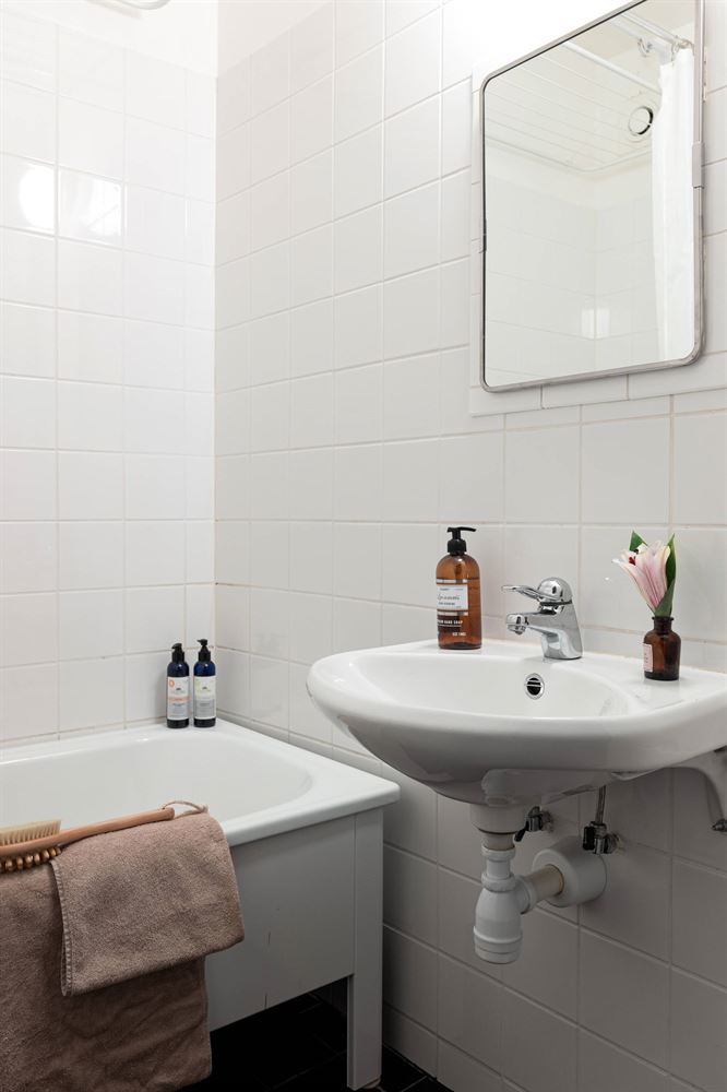 2b004c98d69a1fc38c57fb5a0d6335cf