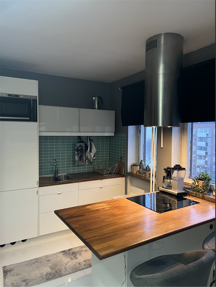 c8da5dde6399a1ddfa90f5e844ba93de