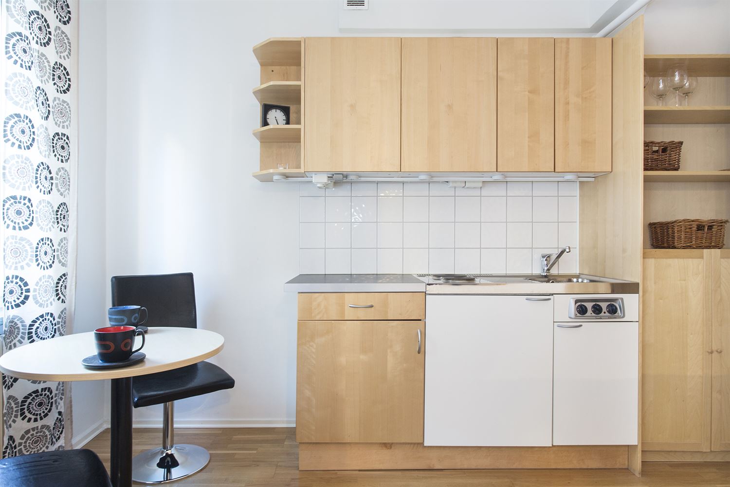 6e5b135fac847370c59063e2010c4b1a