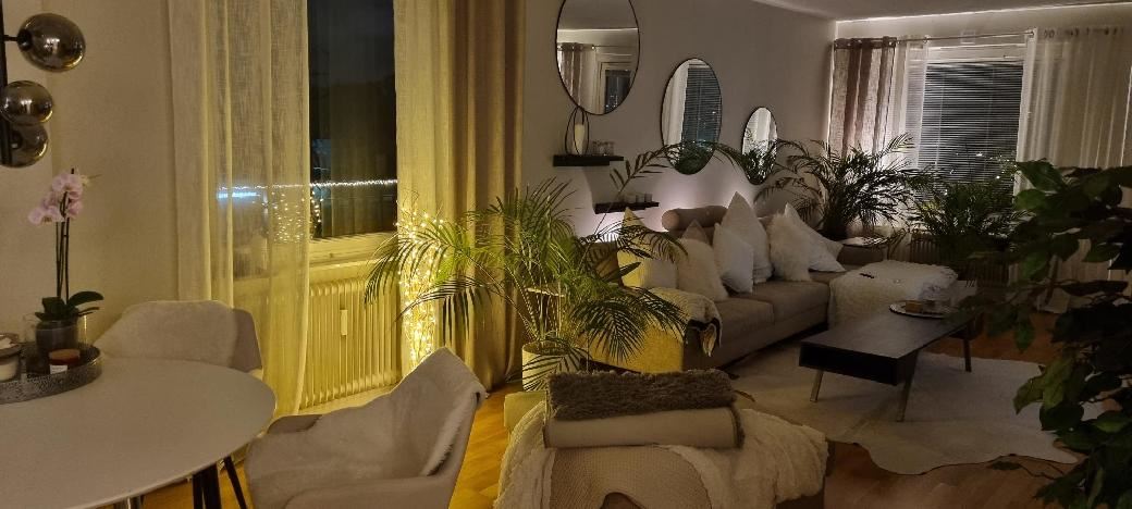 93efddcfa039a603c83f9684d4820b17