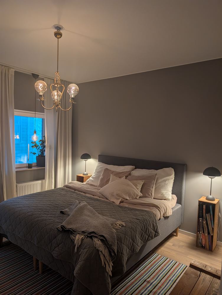 c19902ae8de4b8ee9659bb461e15ea8a