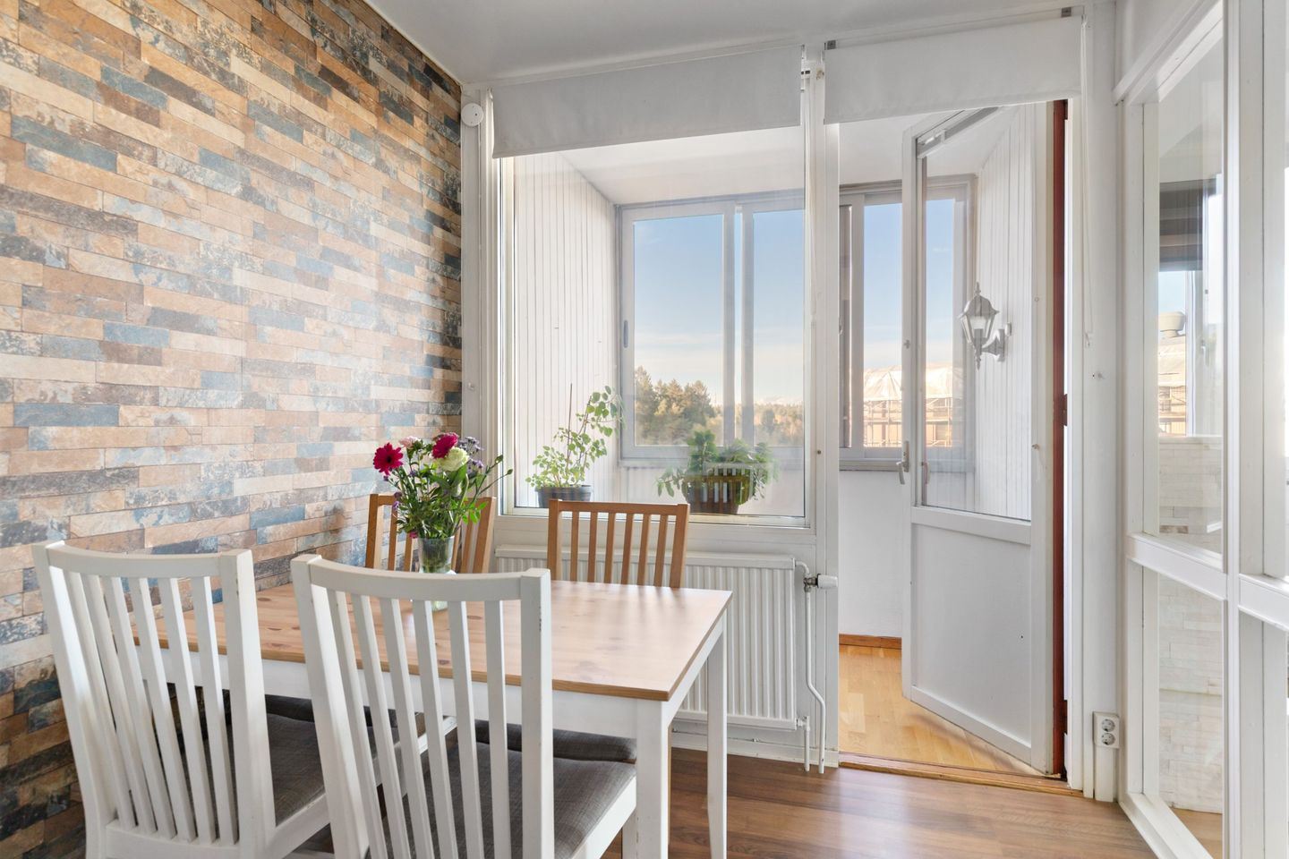 607f031e2090a457a83fb22c38ca0ffe