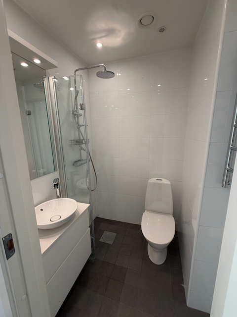 01a16b998d80490902b9cb9efdd05b2d