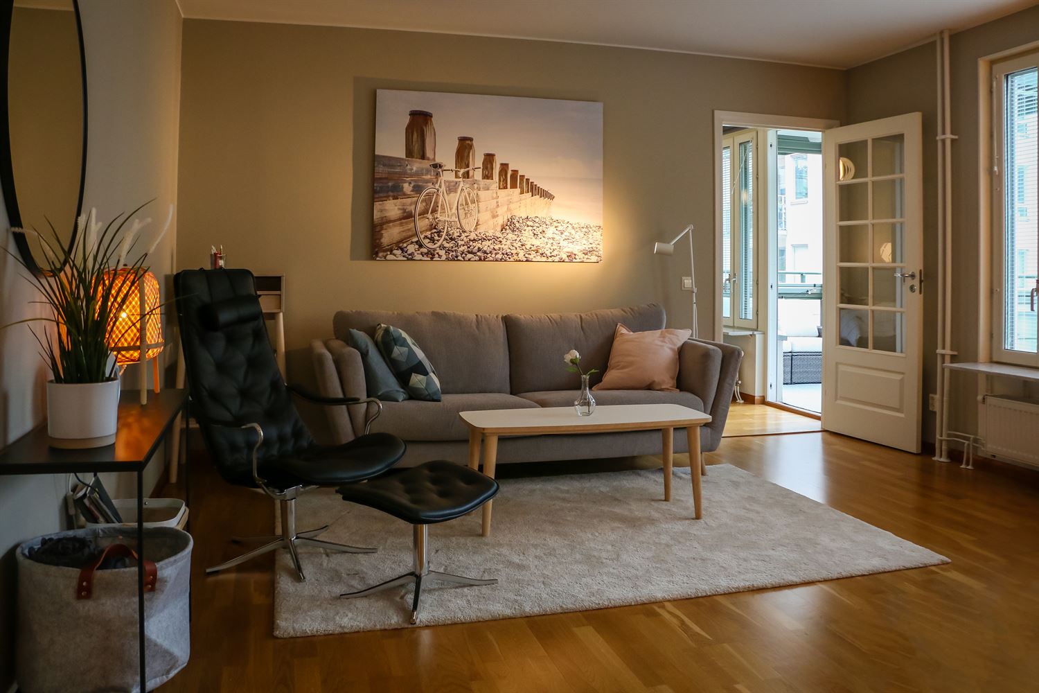 0f2de2f9f3662292e323adbd597816a5