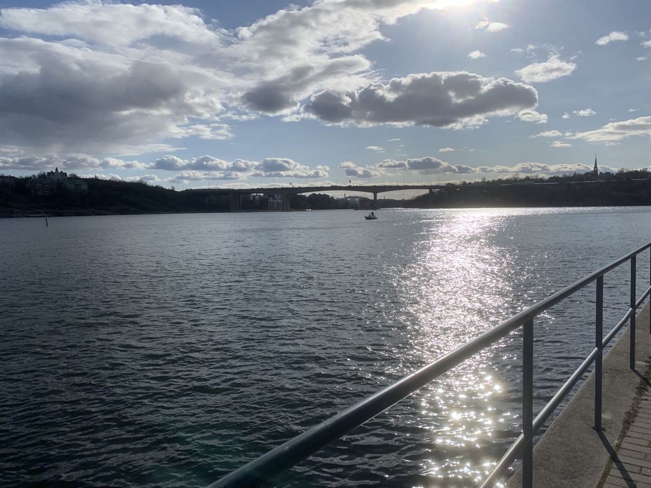 8c34ac30ebdd9987b322a6ee9f2afd2b